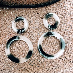 NEW! Handmade resin earrings